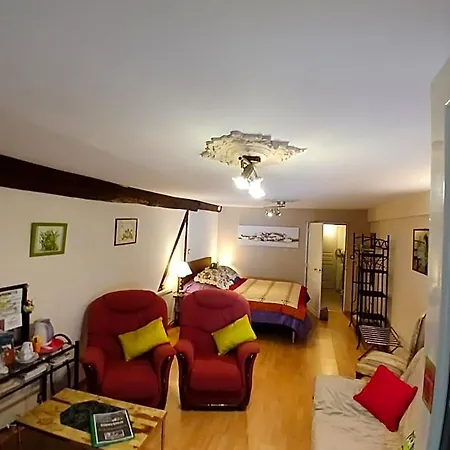 Bed & Breakfast La Crapounette (adults Only) *